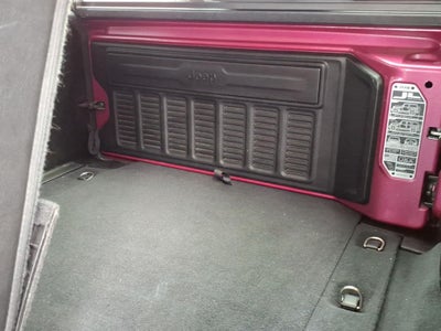 2022 Jeep Wrangler Unlimited Sahara Altitude