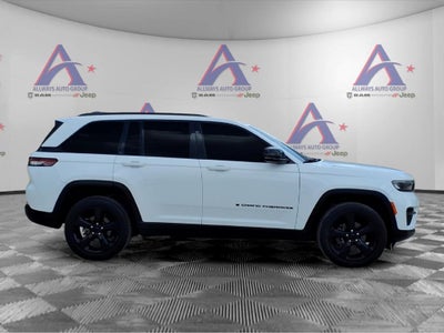 2023 Jeep Grand Cherokee Altitude