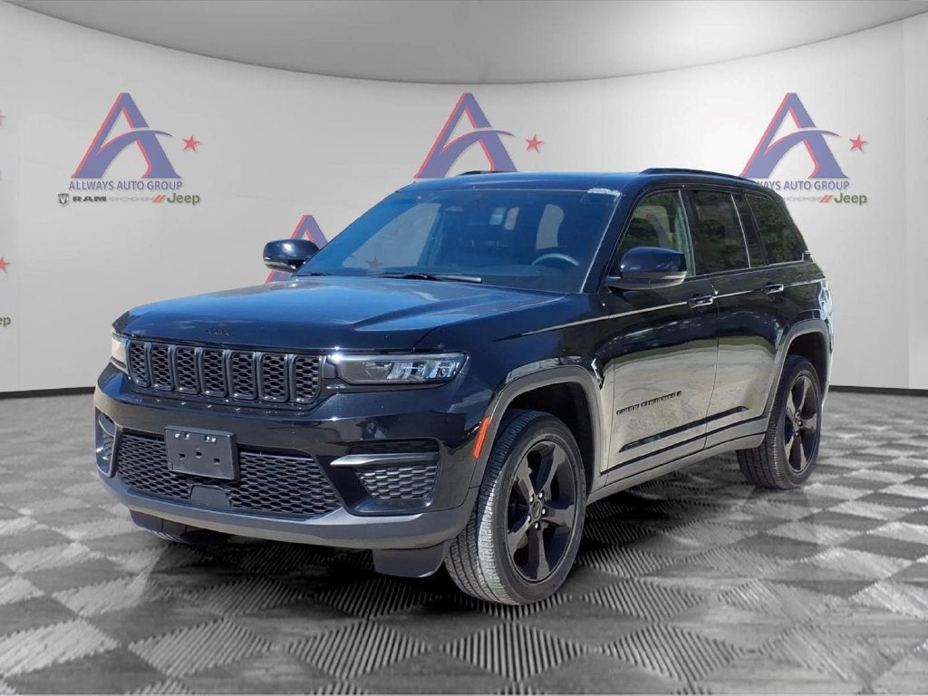 2023 Jeep Grand Cherokee Altitude