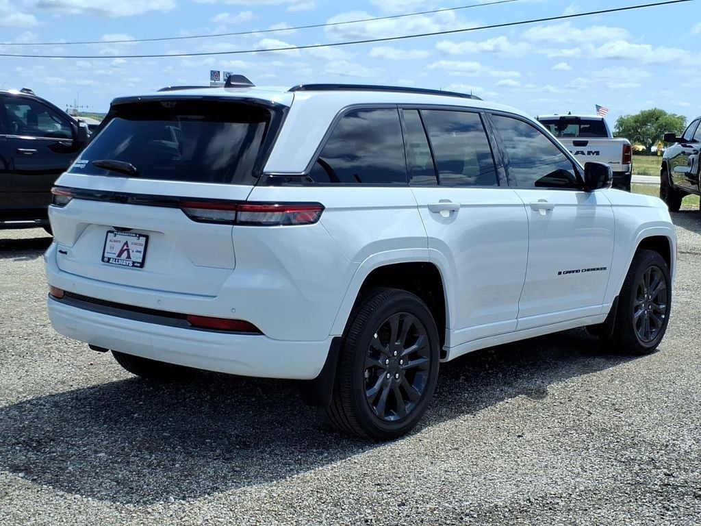 2026 Jeep Grand Cherokee Limited Reserve
