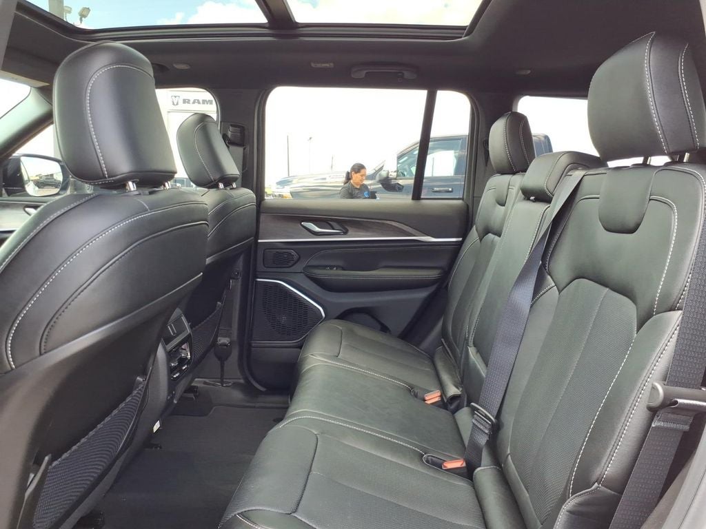 2026 Jeep Grand Cherokee Limited Reserve