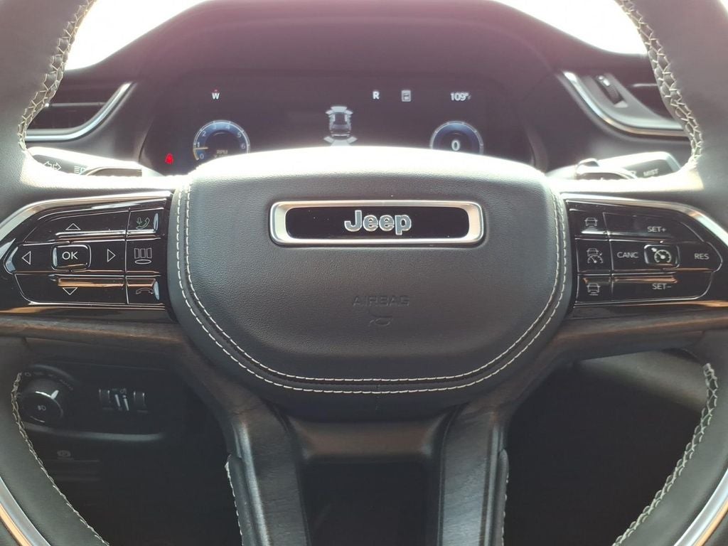2023 Jeep Grand Cherokee Overland