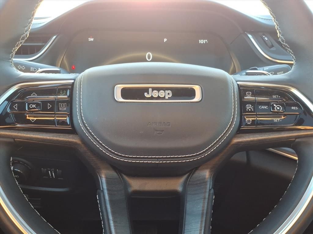 2022 Jeep Grand Cherokee Overland