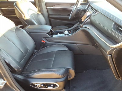 2022 Jeep Grand Cherokee Overland