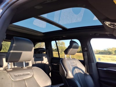 2022 Jeep Grand Cherokee Overland