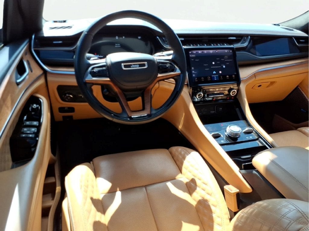 2023 Jeep Grand Cherokee Summit Reserve