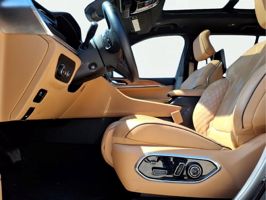 2023 Jeep Grand Cherokee Summit Reserve
