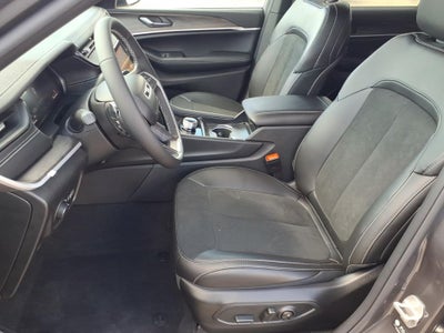 2026 Jeep Grand Cherokee L Laredo Altitude