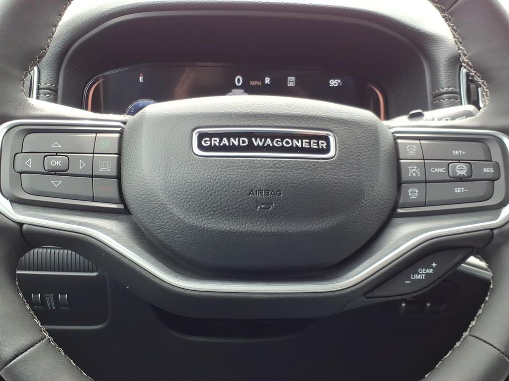 2026 Jeep Grand Wagoneer L 4x4