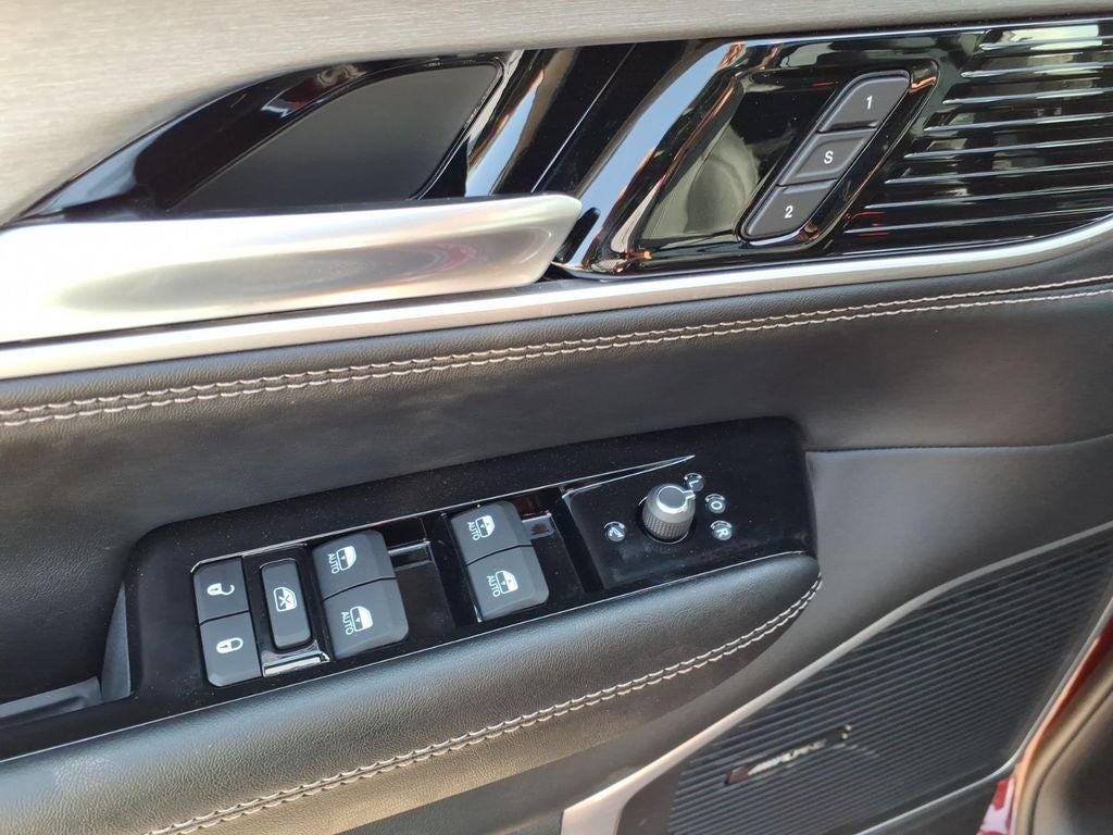 2026 Jeep Grand Wagoneer Upland