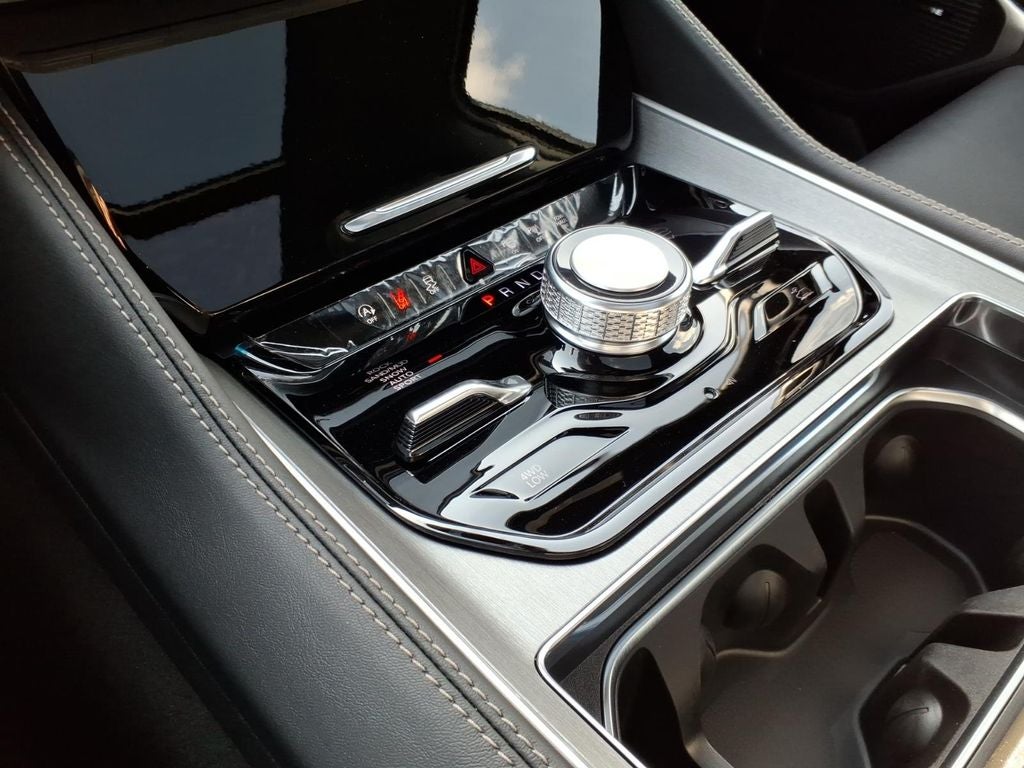 2026 Jeep Grand Wagoneer Upland