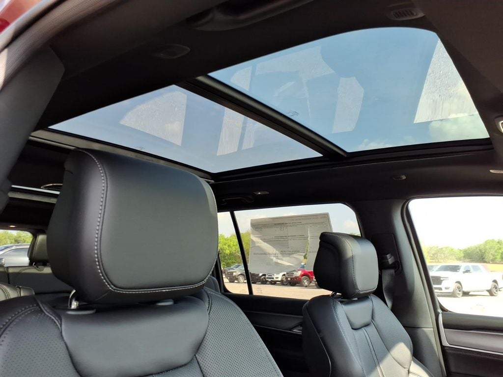 2026 Jeep Grand Wagoneer Upland