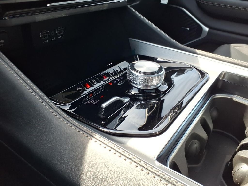 2026 Jeep Grand Wagoneer 4x4