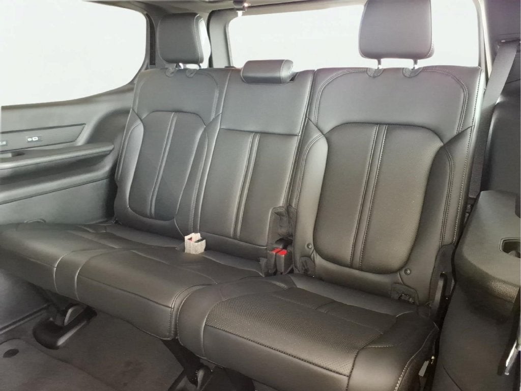 2026 Jeep Grand Wagoneer Upland