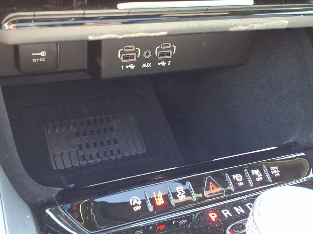 2026 Jeep Grand Wagoneer Upland