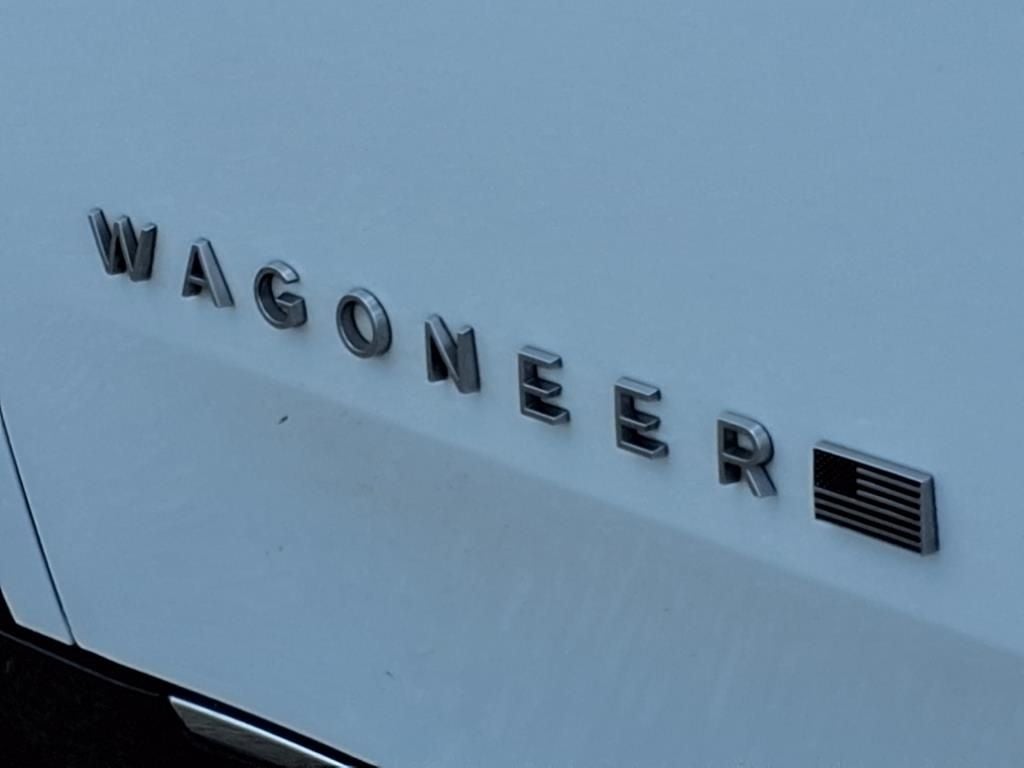 2023 Jeep Wagoneer Series III