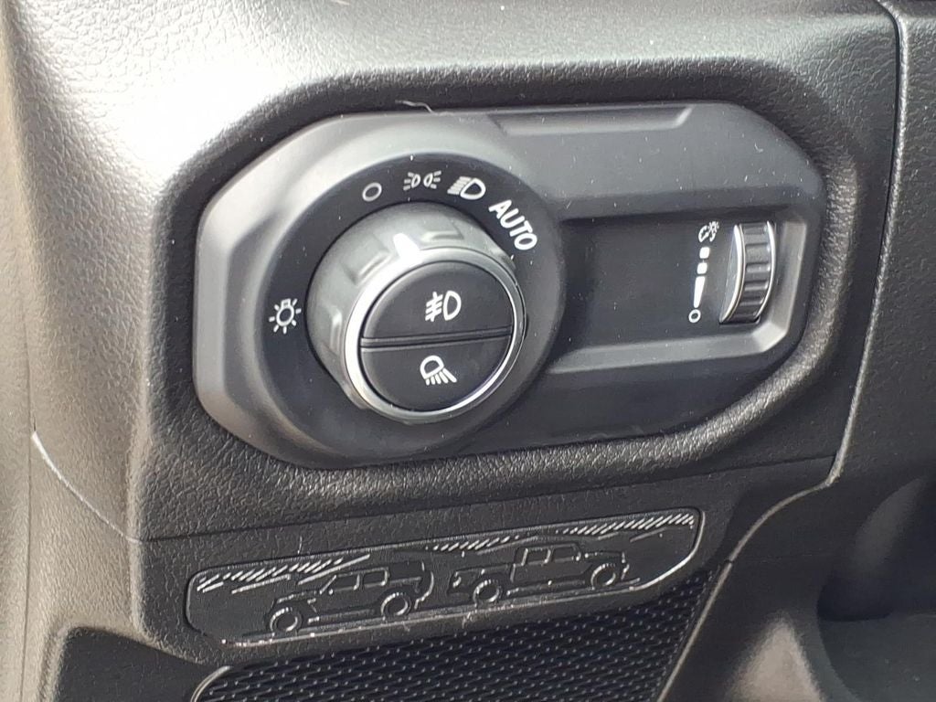 2024 Jeep Gladiator Sport S