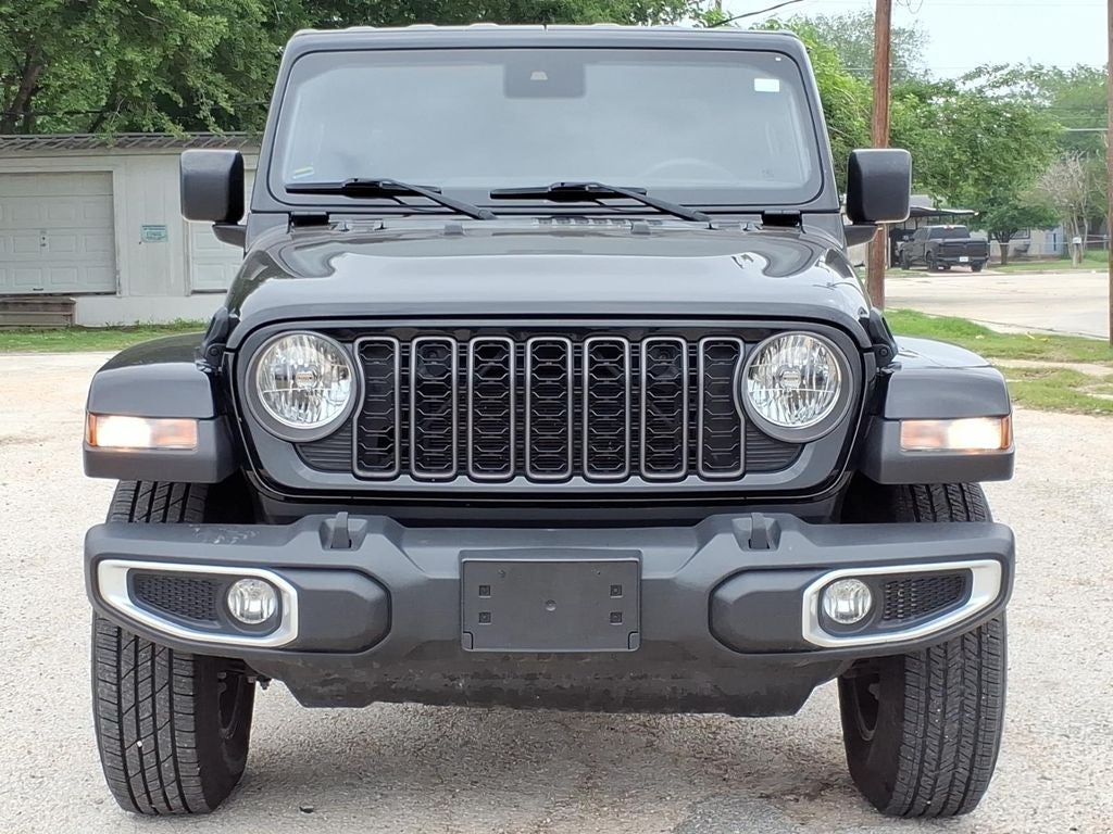 2024 Jeep Gladiator Sport S