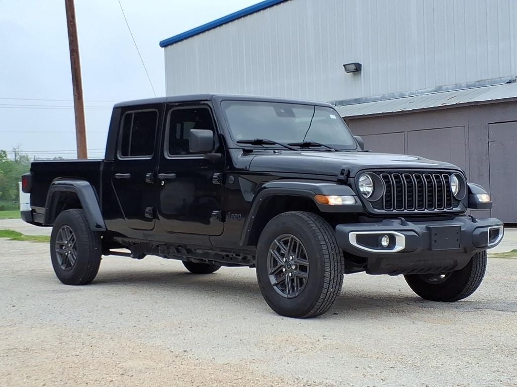 2024 Jeep Gladiator Sport S