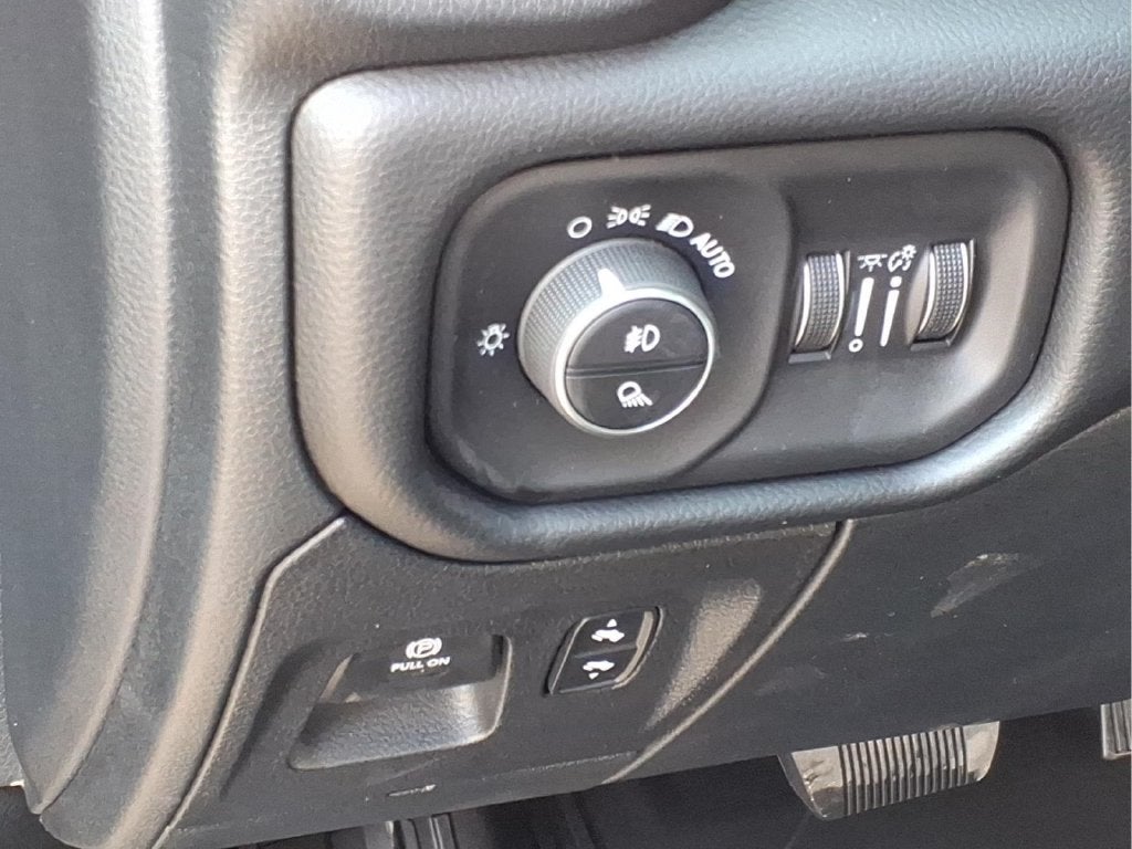 2027 RAM 1500 Lone Star