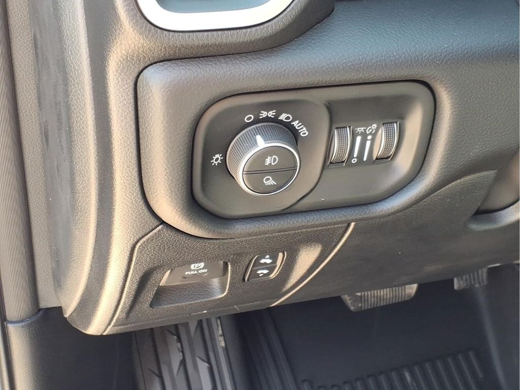2027 RAM 1500 Lone Star
