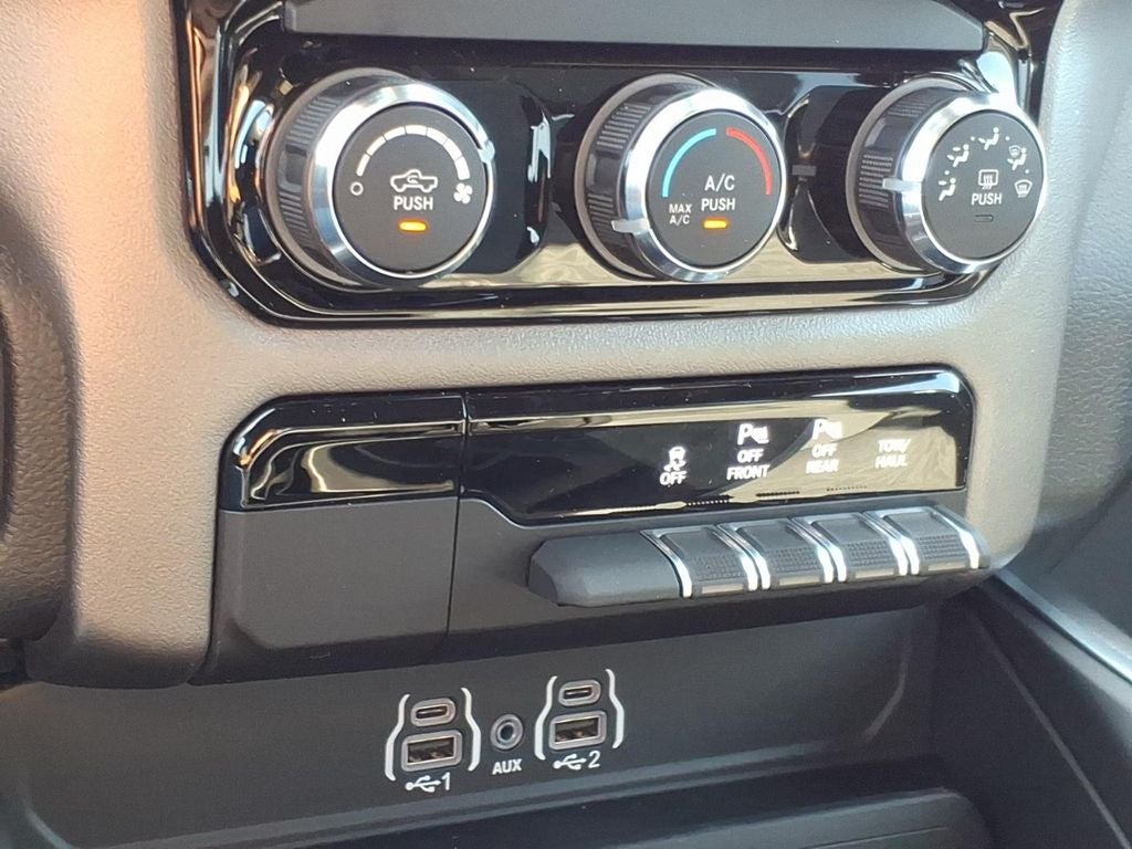 2026 RAM 1500 Express