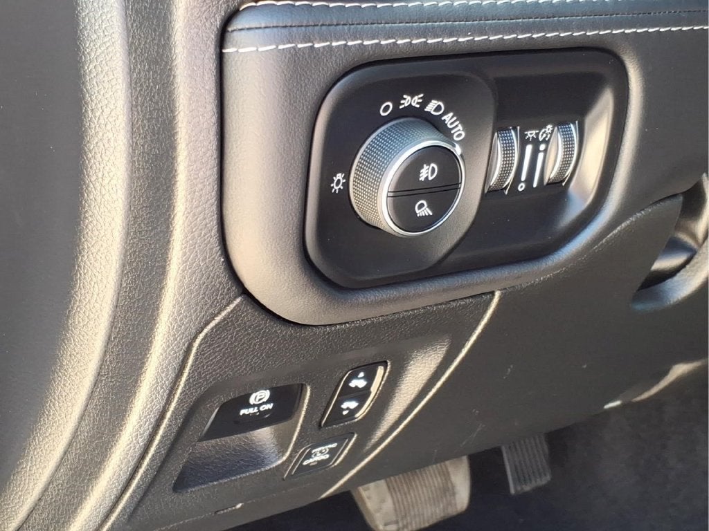 2025 RAM 1500 Limited