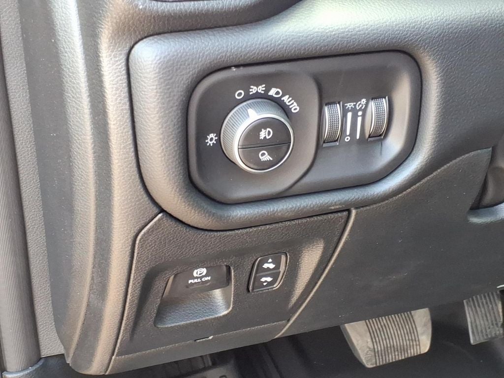 2027 RAM 1500 Laramie