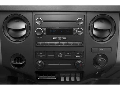 2015 Ford Super Duty F-350 DRW Chassis Cab XL