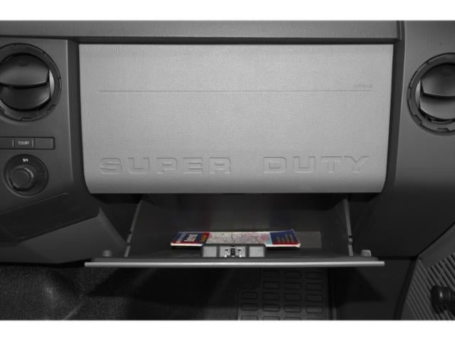 2015 Ford Super Duty F-350 DRW Chassis Cab XL