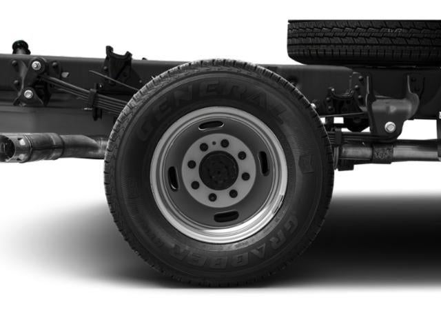 2015 Ford Super Duty F-350 DRW Chassis Cab Lariat