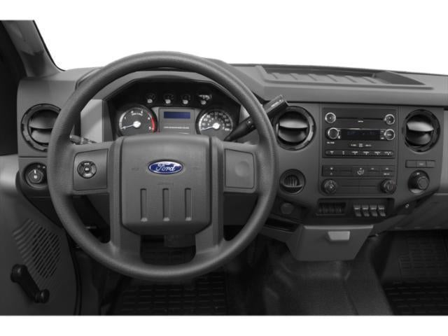 2015 Ford Super Duty F-350 DRW Chassis Cab Lariat
