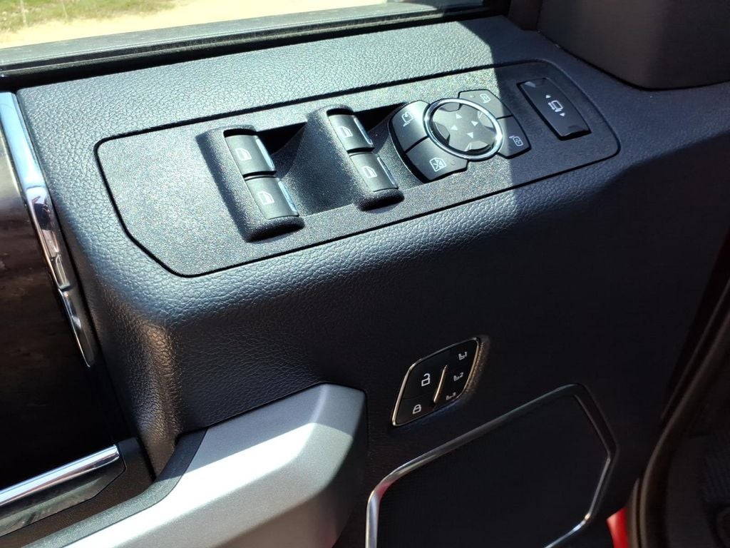 2022 Ford Super Duty F-250 Pickup LARIAT
