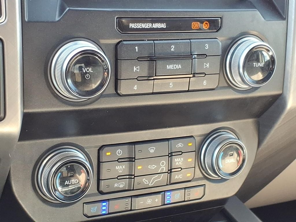 2019 Ford Super Duty F-450 Pickup Limited