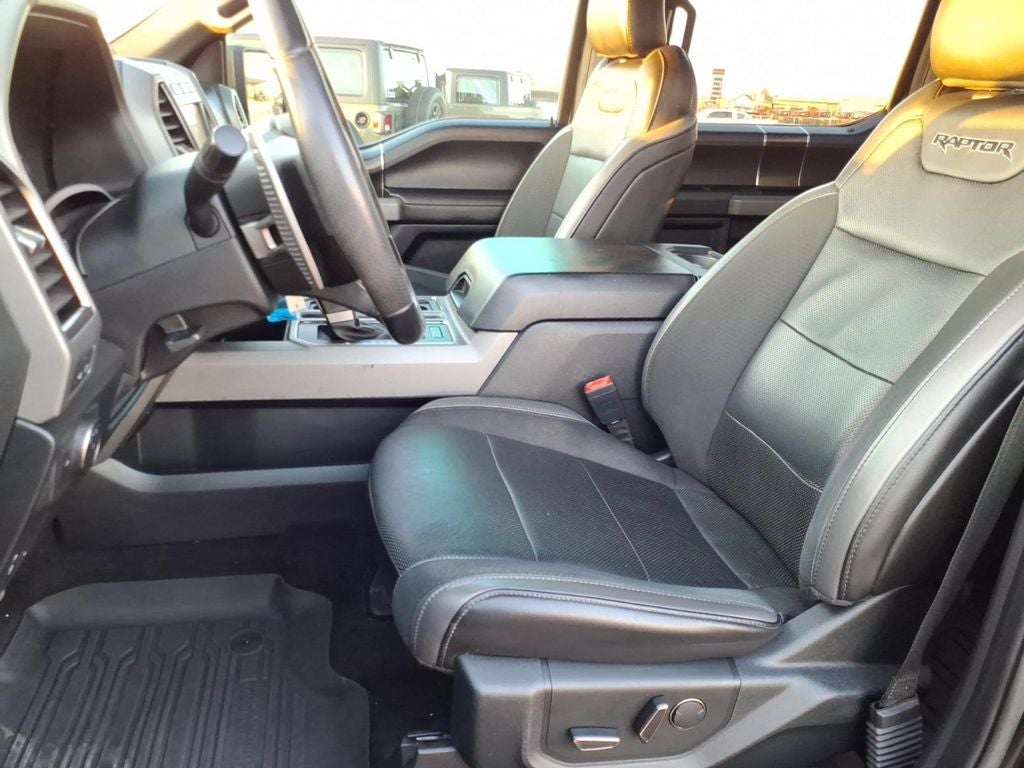 2020 Ford F-150 Raptor