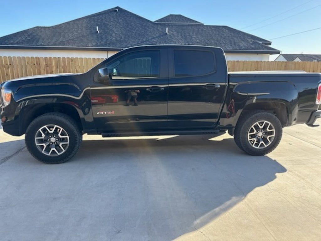 2022 GMC Canyon 4WD AT4 w/Cloth