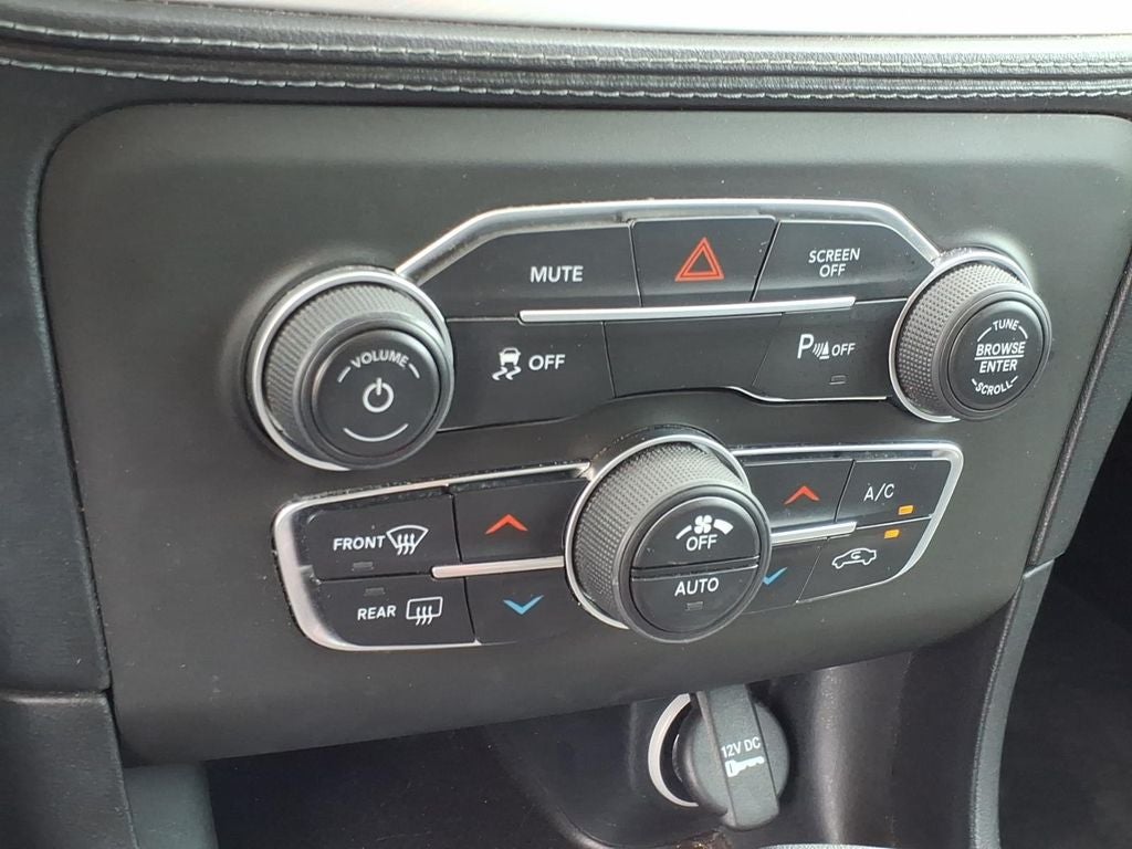 2022 Dodge Charger SXT