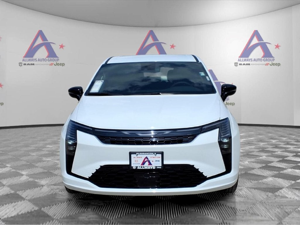 2027 Chrysler Pacifica Select