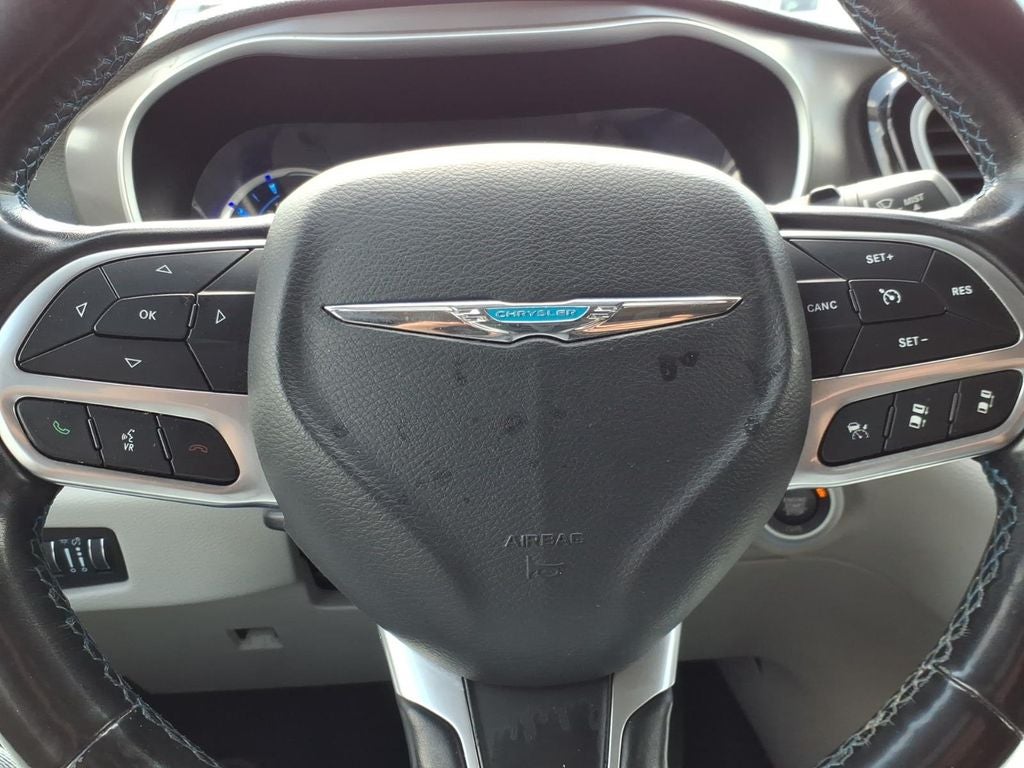 2021 Chrysler Pacifica Hybrid Touring L