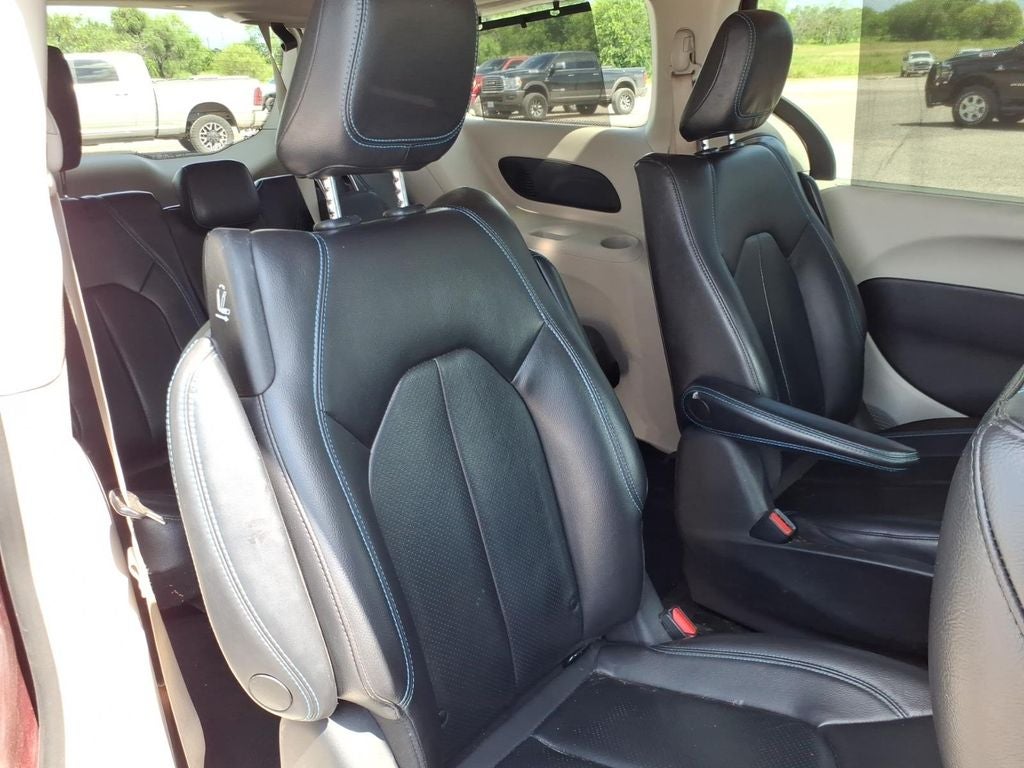 2021 Chrysler Pacifica Hybrid Touring L