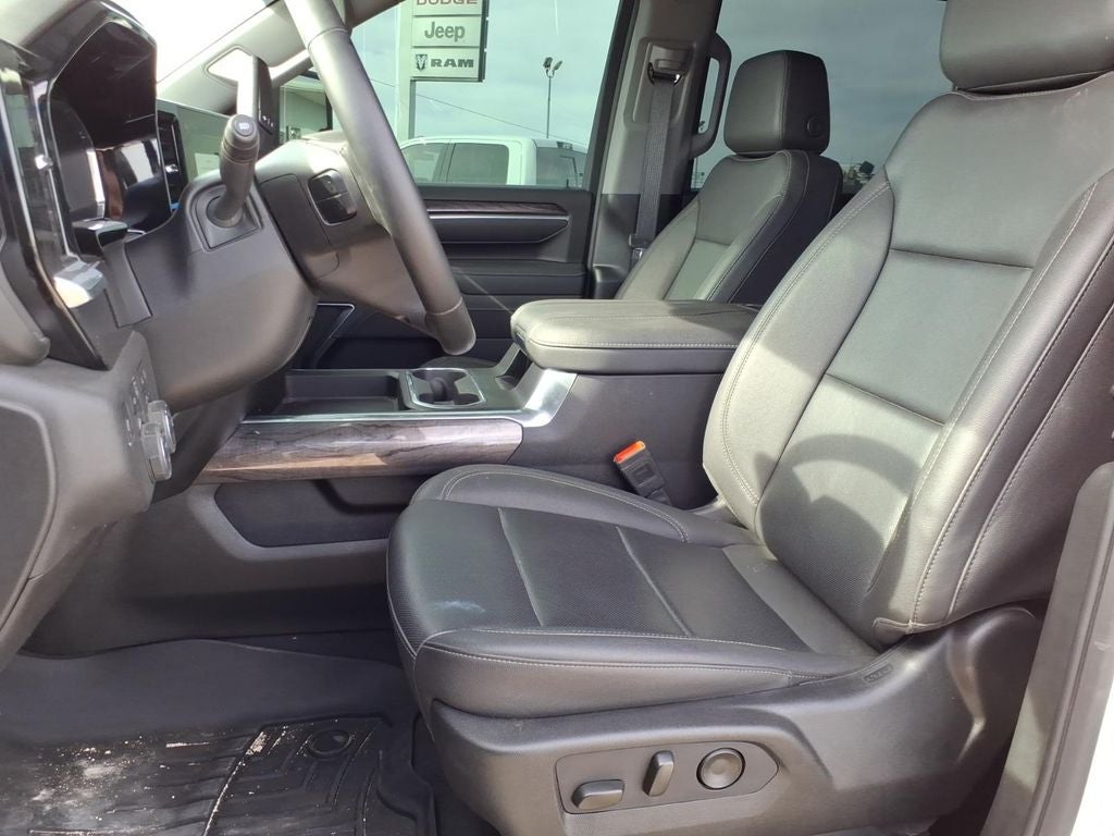 2025 Chevrolet Silverado 2500HD LTZ