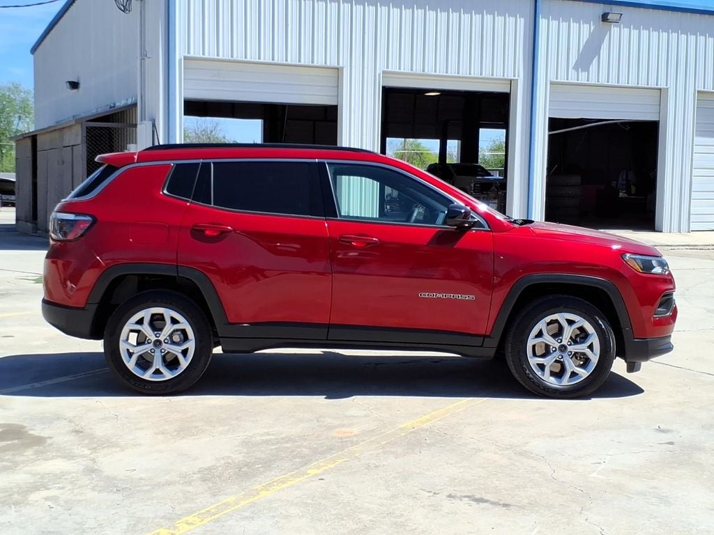 2025 Jeep Compass Latitude