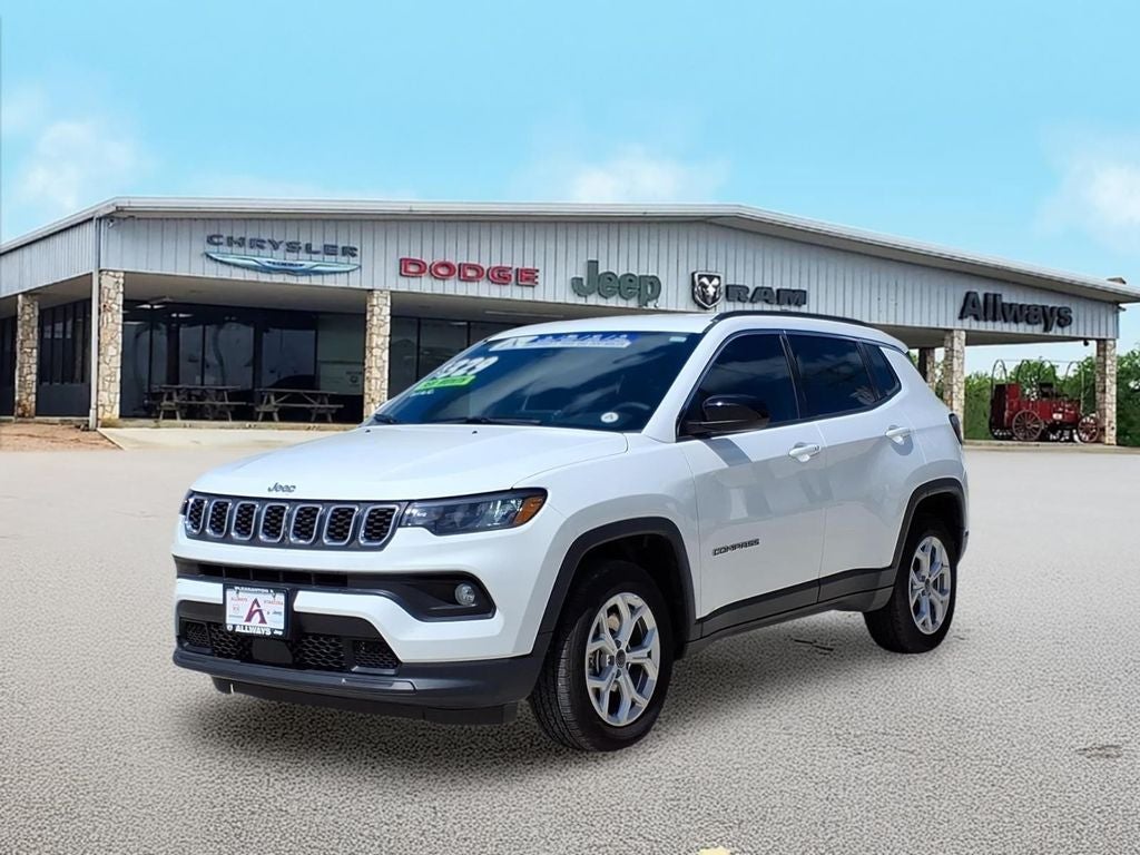 2025 Jeep Compass Latitude 4X4's photo