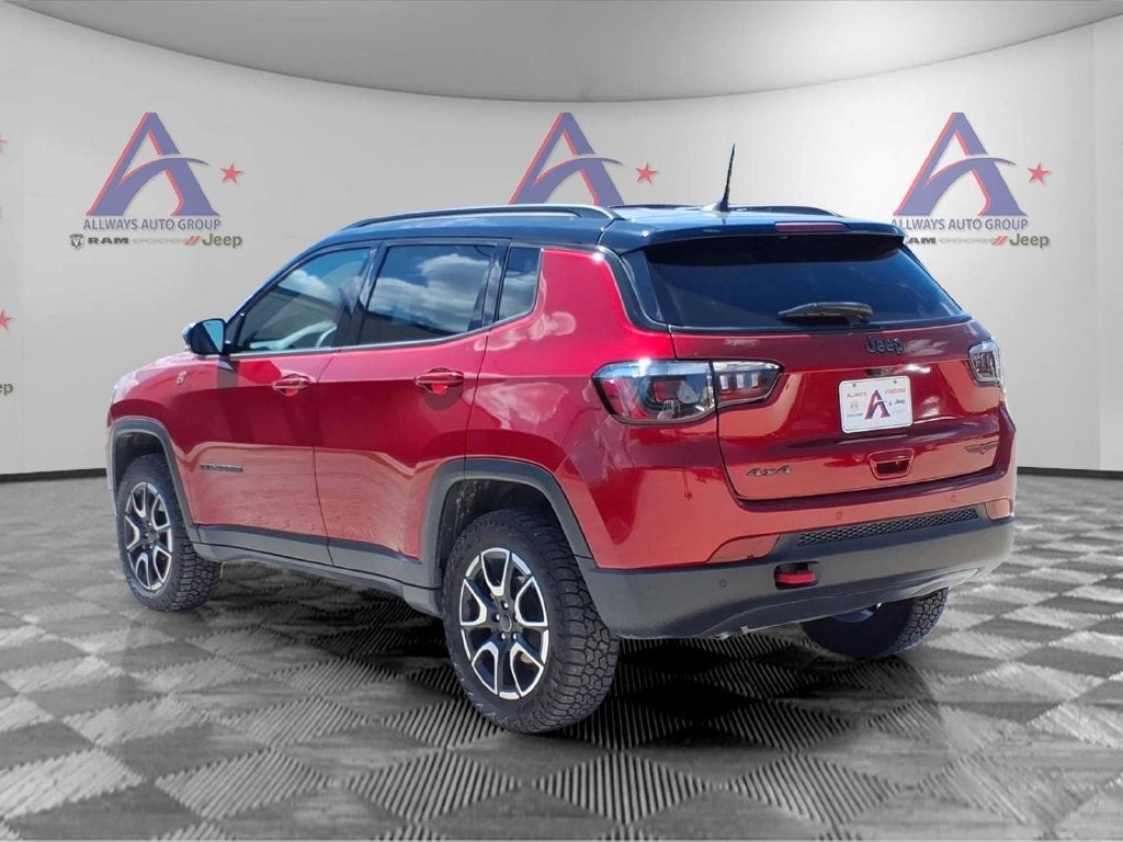 2025 Jeep Compass Trailhawk