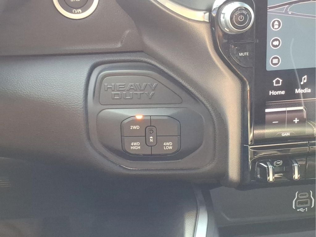 2025 RAM 3500 Laramie