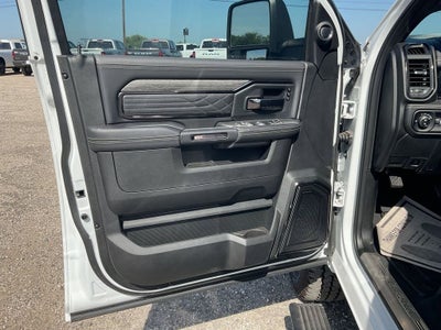 2025 RAM 3500 Limited