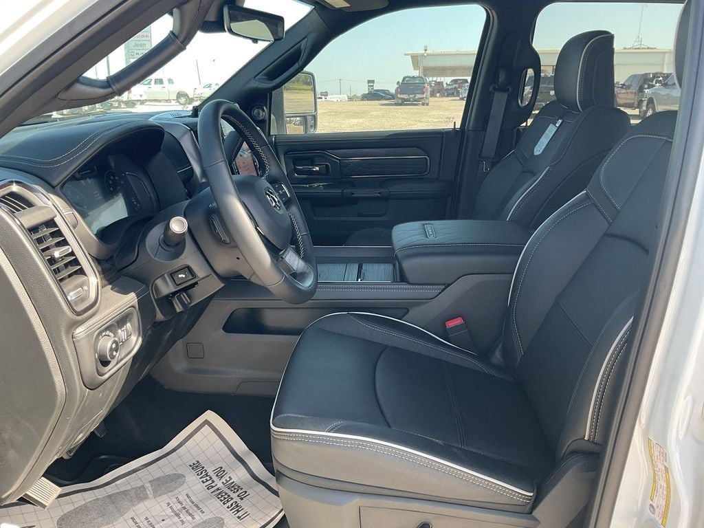 2025 RAM 3500 Limited