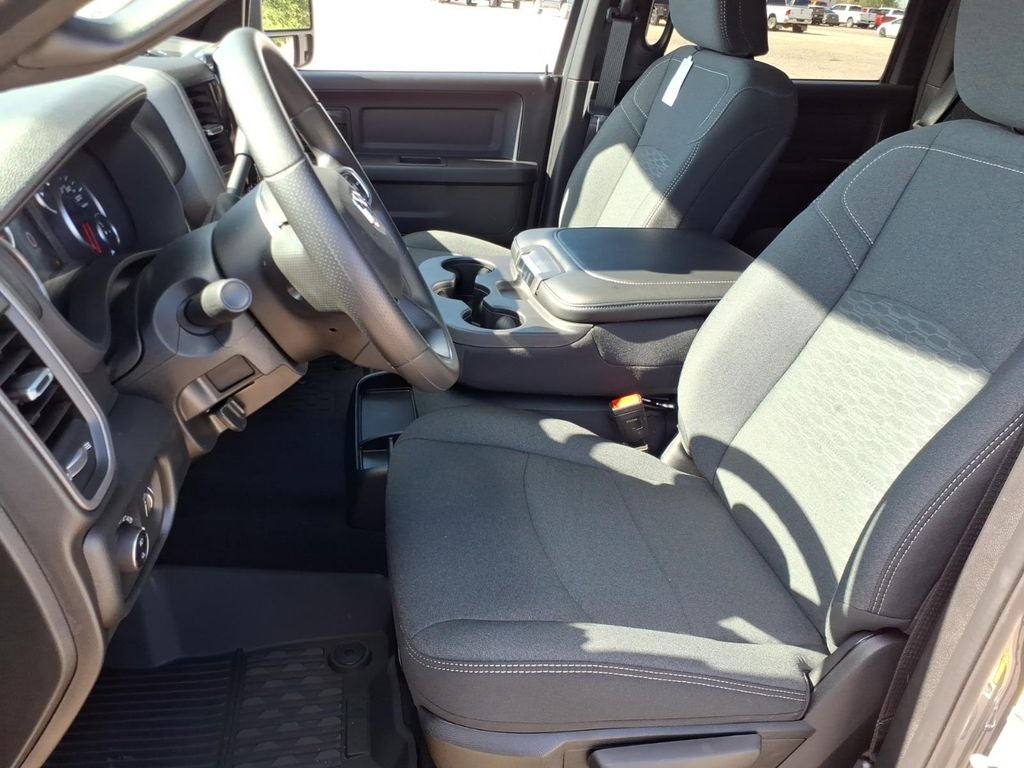 2026 RAM 2500 Black Express