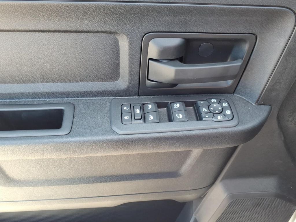 2026 RAM 2500 Black Express