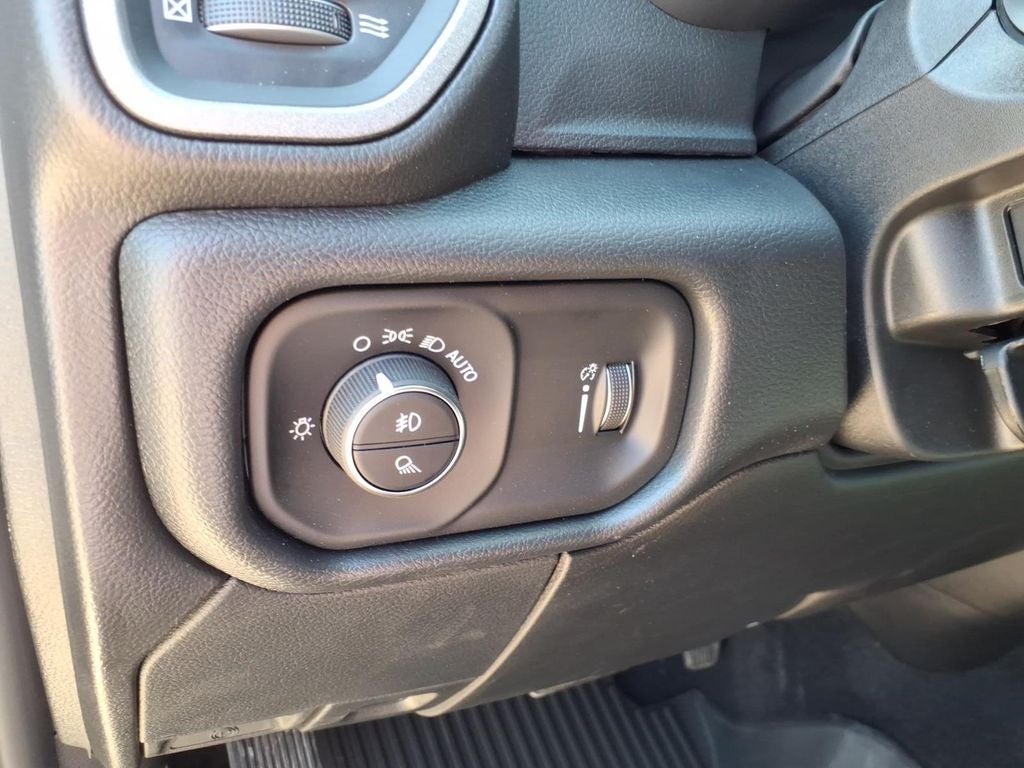 2026 RAM 2500 Black Express